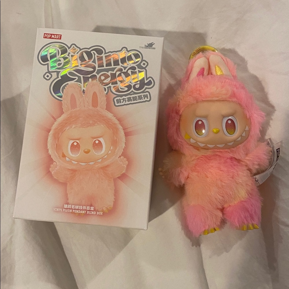 Labubu Pop Mart Big Into Energy Vinyl Plush Pendant - Loyalty - Authentic